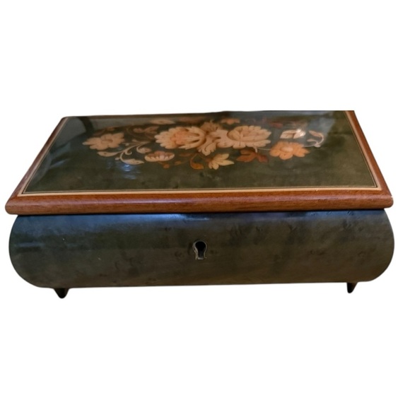 Vintage Rouge Swiss Musical Movement Jewelry  Box - Made in Italy - Picture 3 of 9